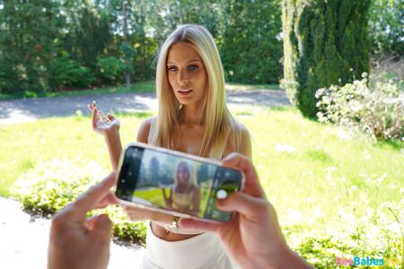 Sex With An Influencer VR scene — gallery photo 3